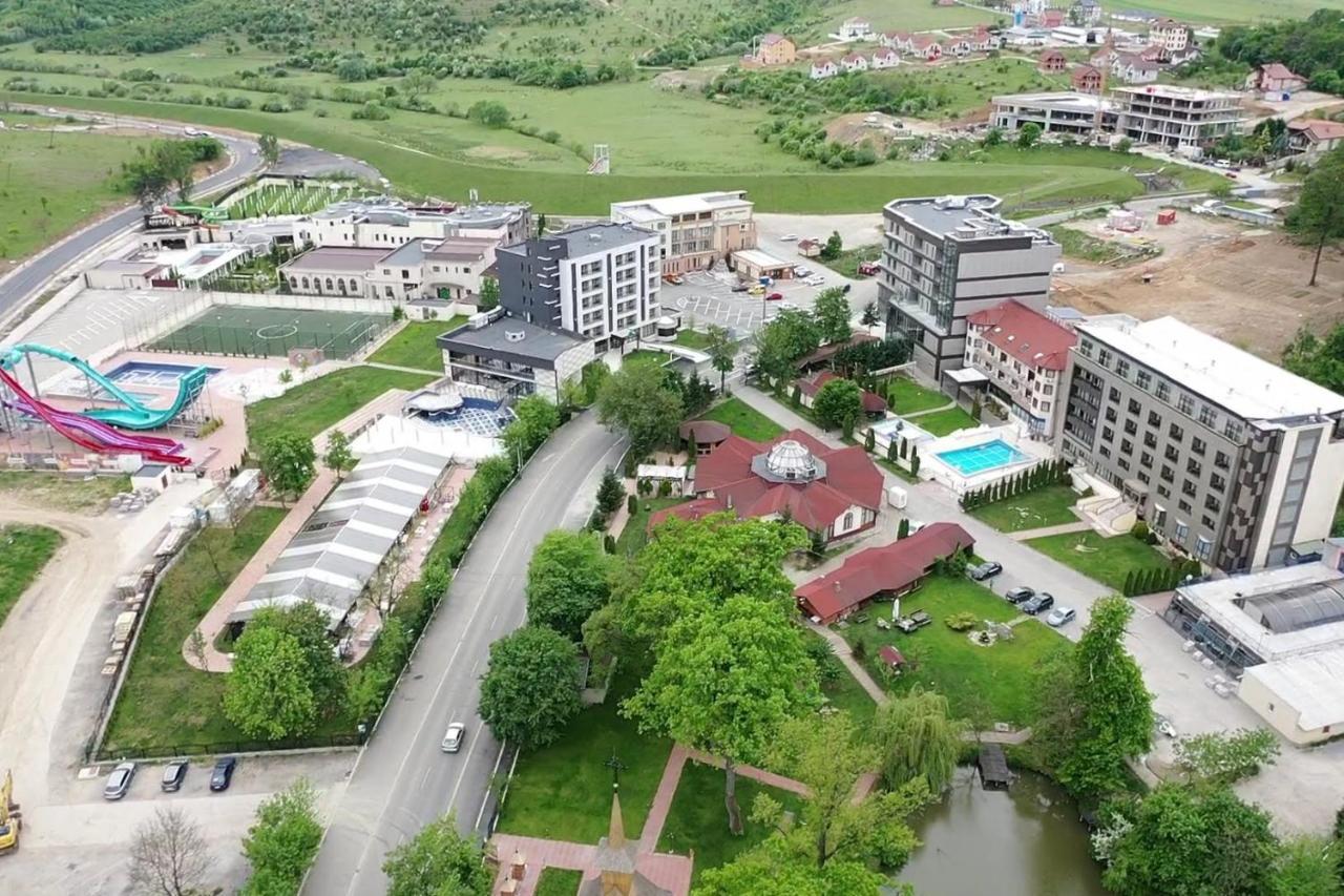 Hotel President Baile Felix Bagian luar foto