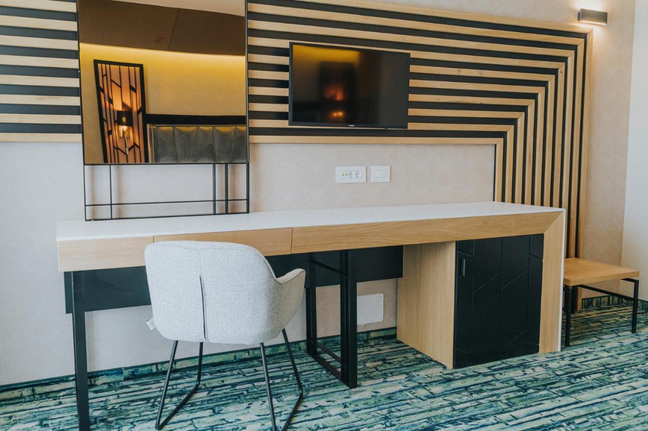 Hotel President Baile Felix Bagian luar foto